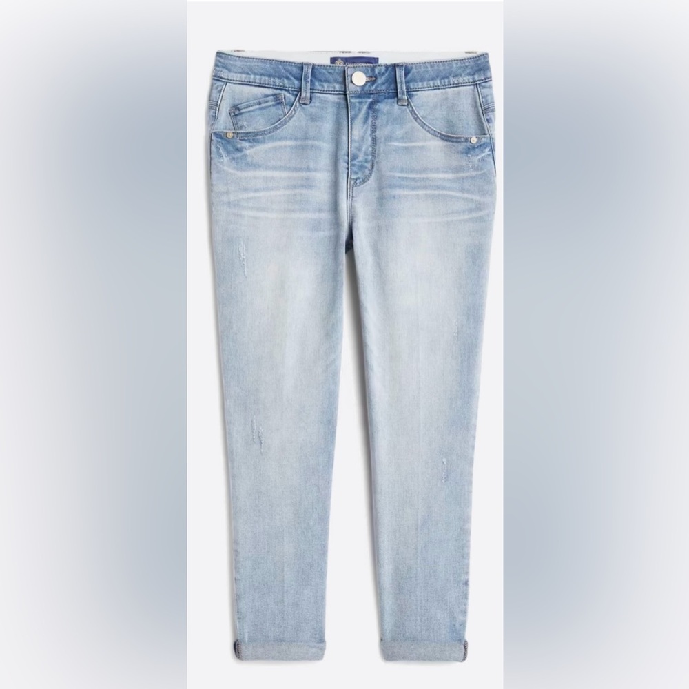 DEMOCRACY
Karessa Ab Solution High Rise Capri Skinny Jean